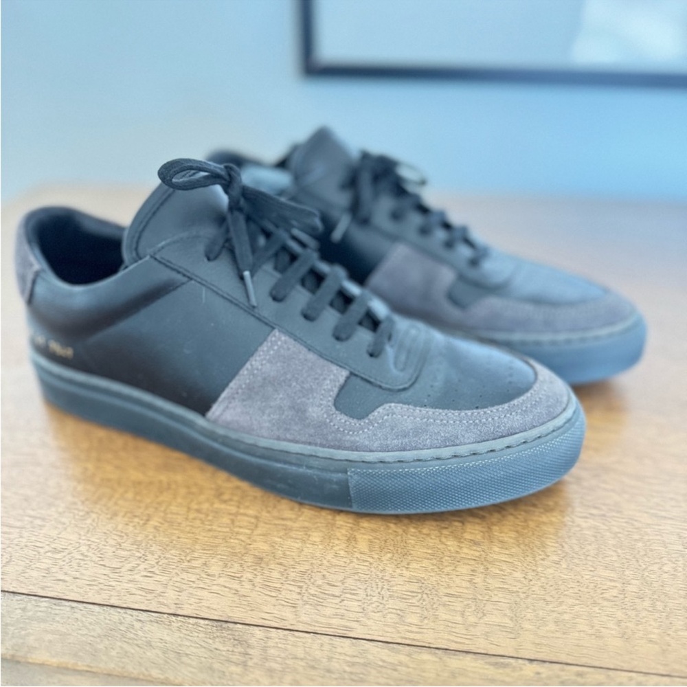 Men's Black and Gray common projects bball low